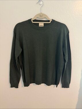 Babaa Jumper No 25 Bosque: Dark Green Crewneck Sweater